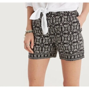 Madewell Shorts Black White Paisley 3” Medium